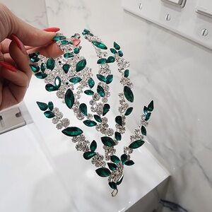 Emerald head piece